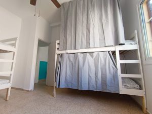 Privacy Courtains in Shared Dorm